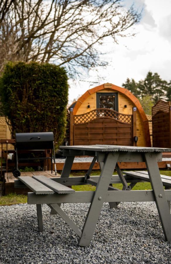 Highland & Transylvania Glamping Pods 罗伊桥 外观 照片