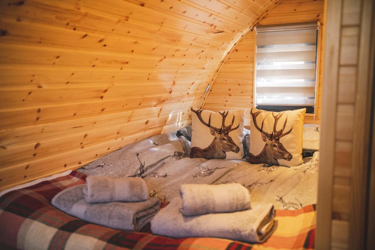 Highland & Transylvania Glamping Pods 罗伊桥 外观 照片